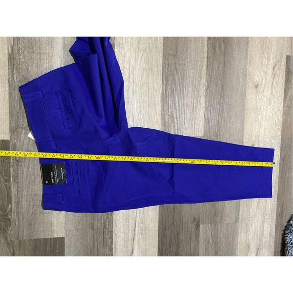 Banana Republic NWT Martin Fit Capri Pants Cobalt Blue, Size 8P, MSRP $60 - Picture 7 of 9